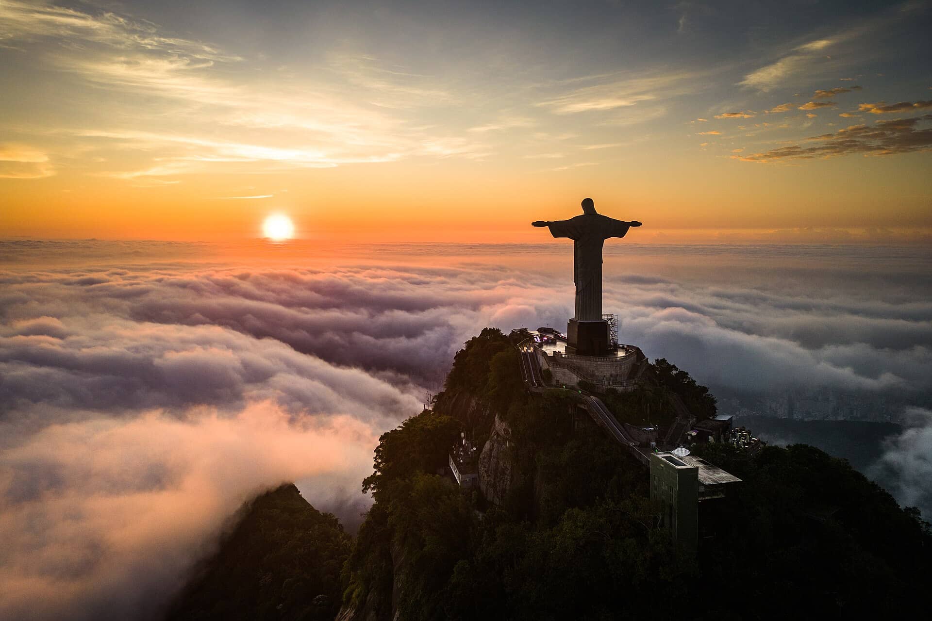 Cristo Redentor above the clouds, Rio de Janeiro